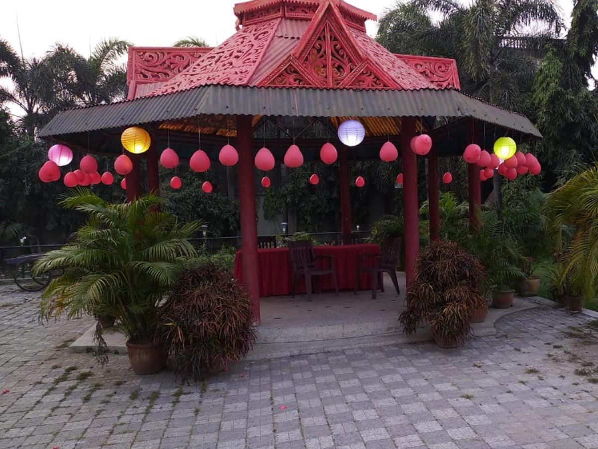 Baharampur Hotel Sangam מראה חיצוני תמונה